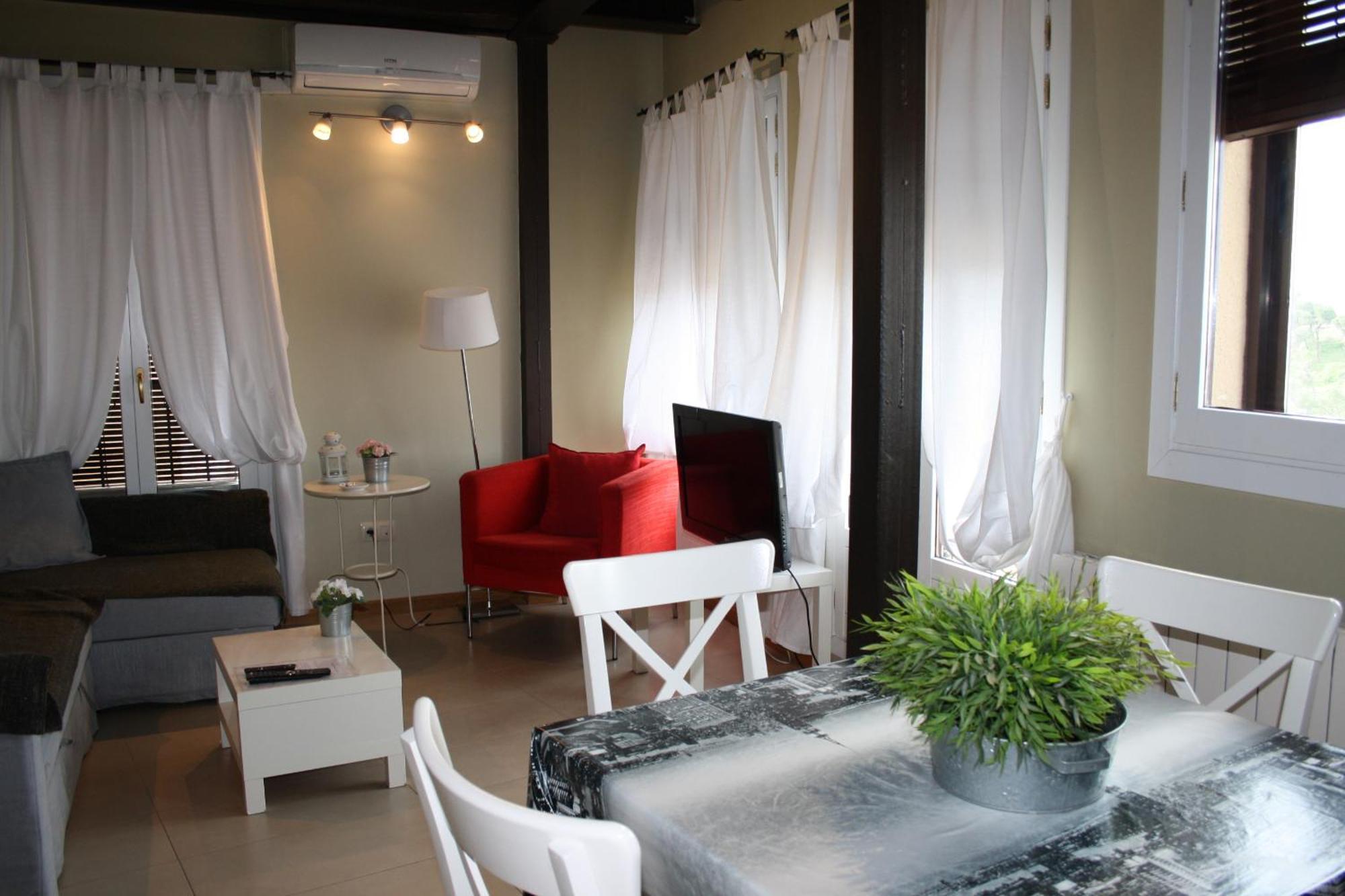 Refitoleria Apartamentos Сеговия Екстериор снимка